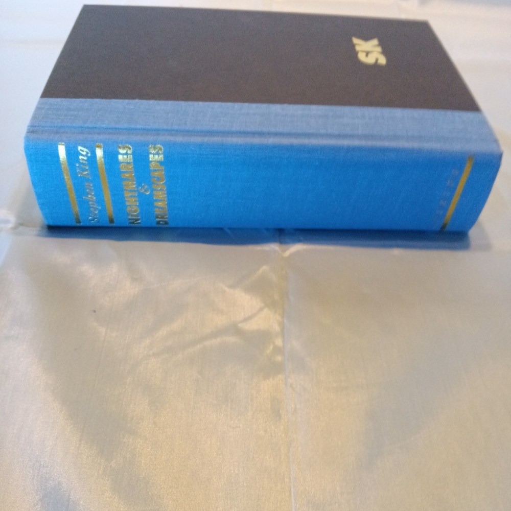 Stephen King Book - Picture 7 of 7